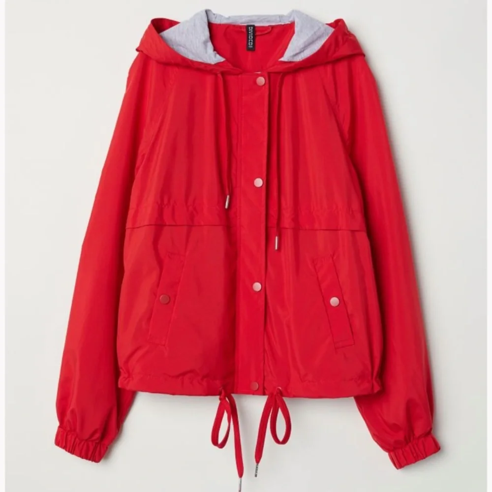H&M DIVIDED Bright Red Hooded Zip Up Windbreaker Jacket - Picture 15 of 15